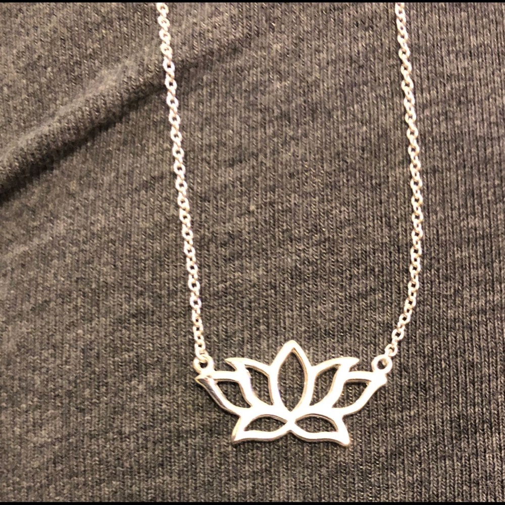 Sterling Silver 18” adjustable lotus necklace